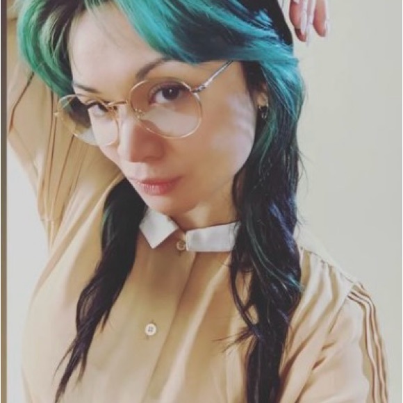 Meet your Posher, Lizzy - Picture 4 of 4